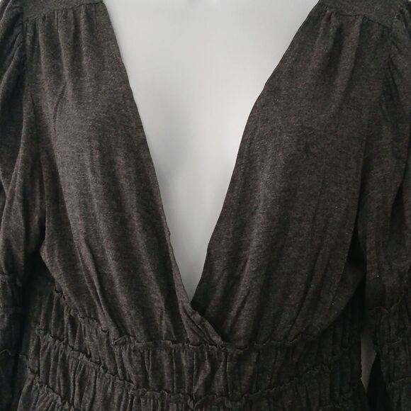 Max Studio  gray high waisted  super low cut v neckline  Sz L NWOT - Picture 4 of 7